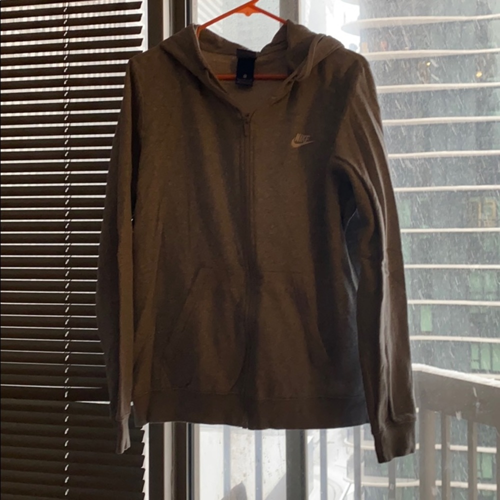 Nike sweatshirt